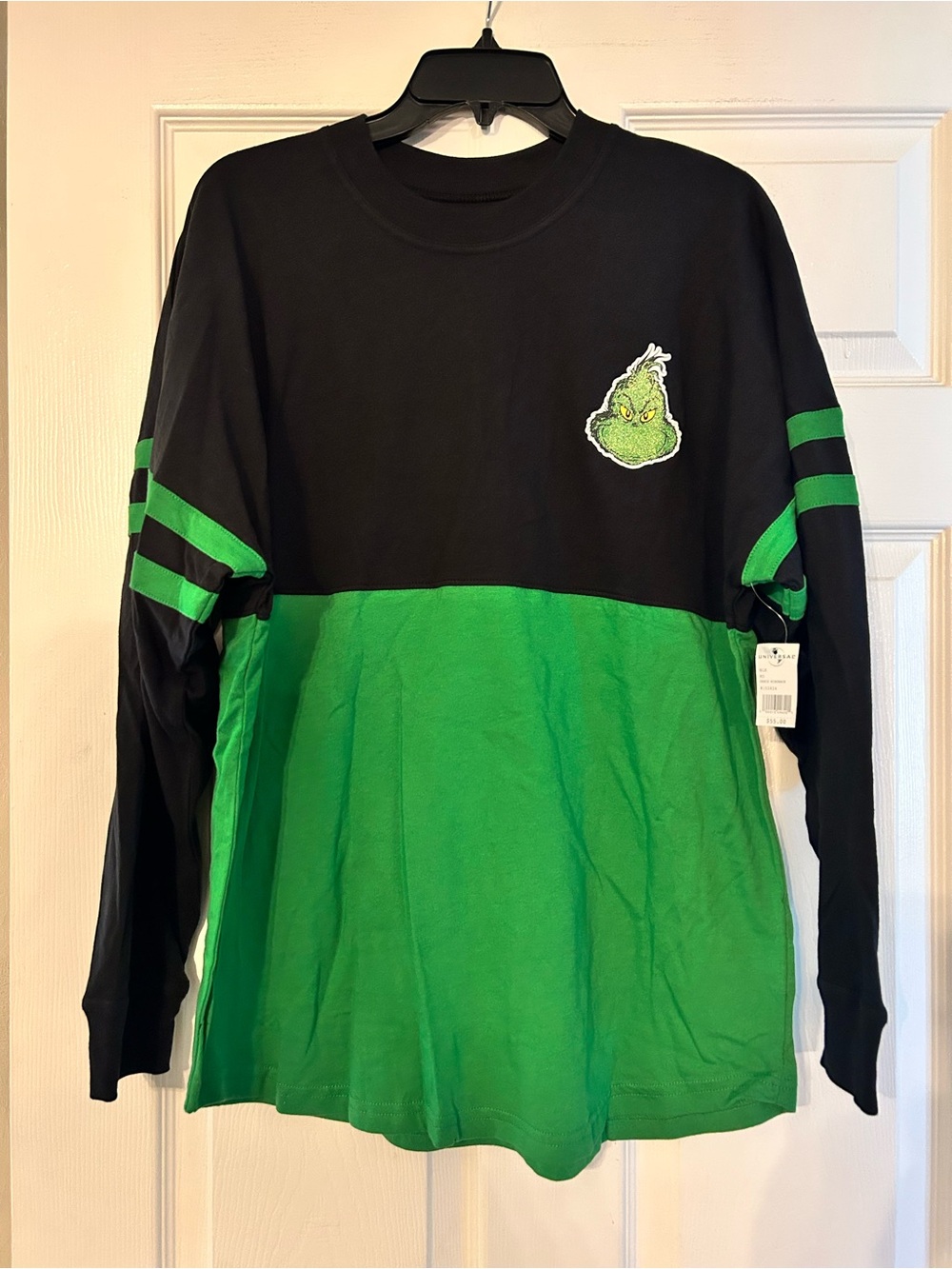 Universal Long Sleeve Grinch Colorblock Tee Black & Green NWT Sz M